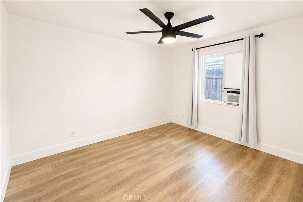 441 Wickford Ave - Photo 7 of 14