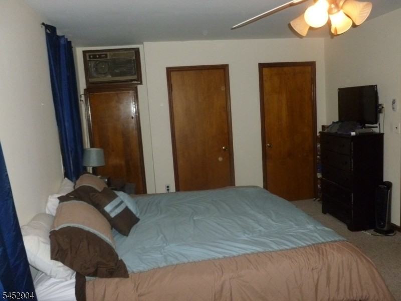 295 Claremont Ave ##8 - Photo 6 of 6