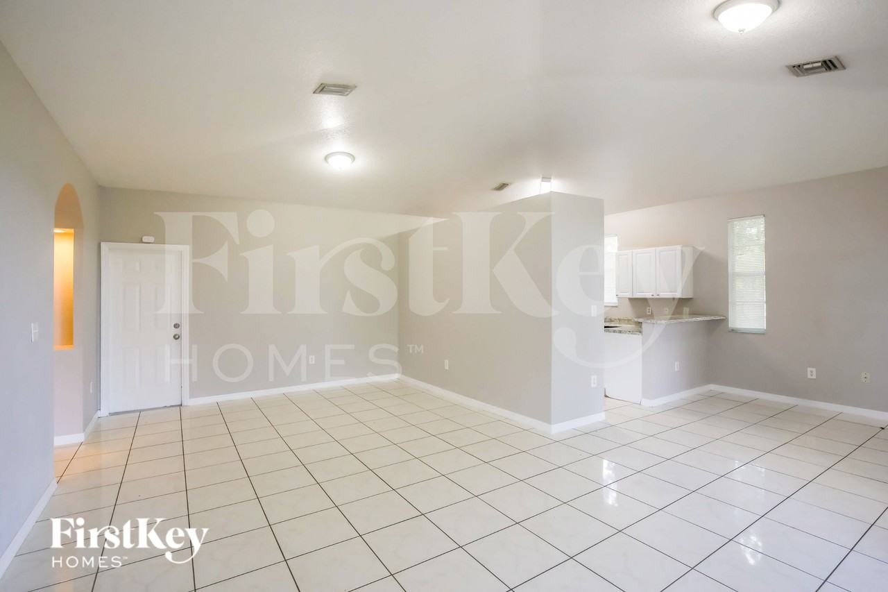 18800 Swstreet - Photo 2 of 19