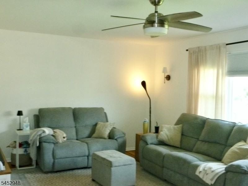 33 N Willow St ##1 - Photo 2 of 12