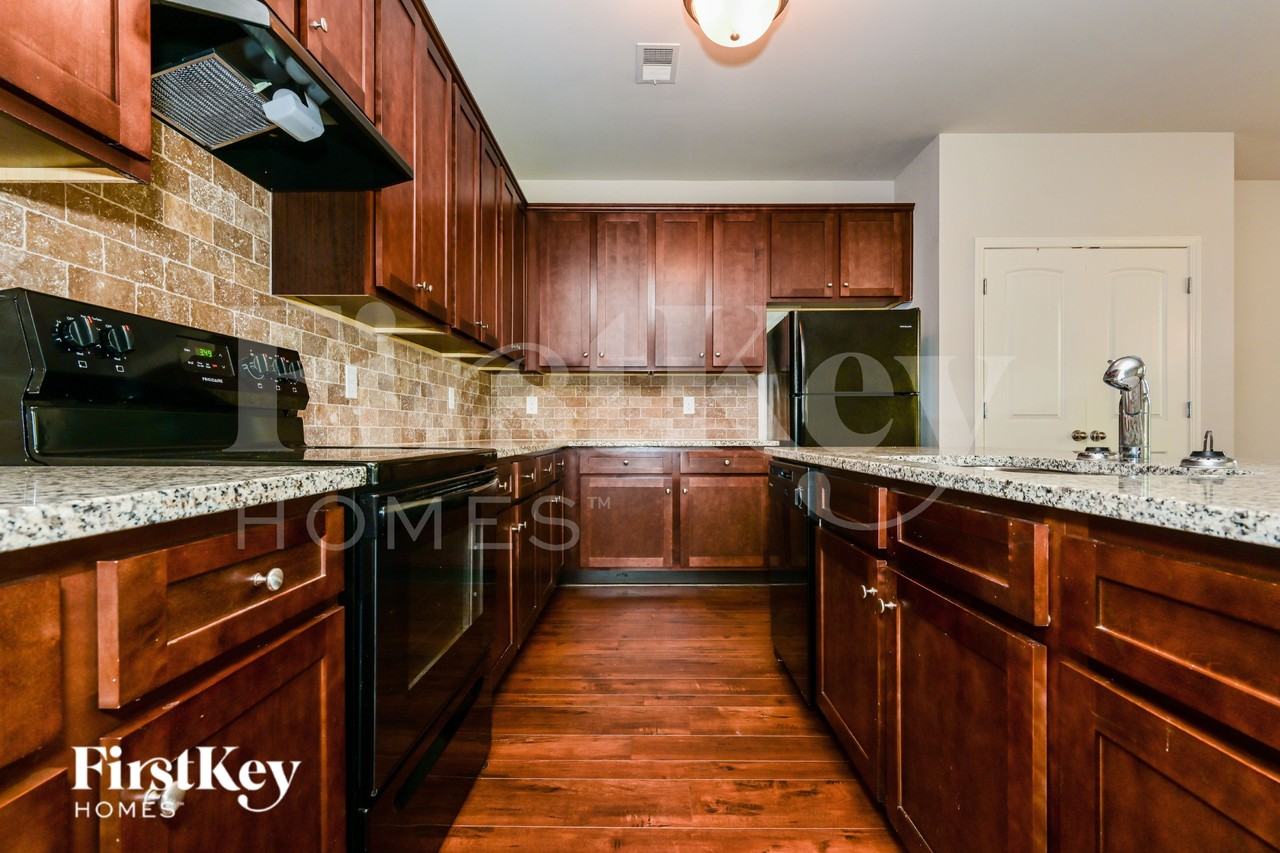 152 Daisy Cir - Photo 5 of 16
