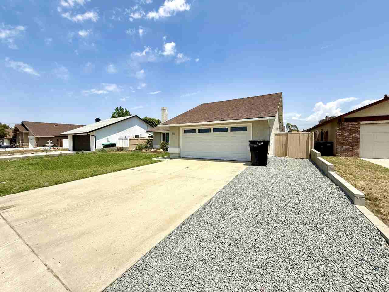 2382 Carlsbad Cir #1 - Photo 3 of 31
