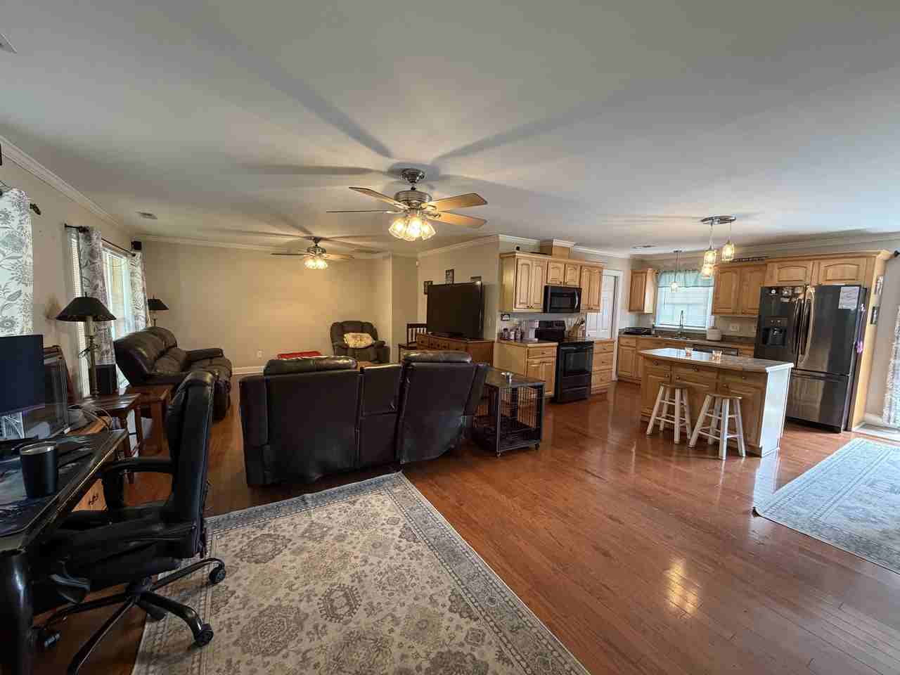 3710 Robinson St #1 - Photo 7 of 31