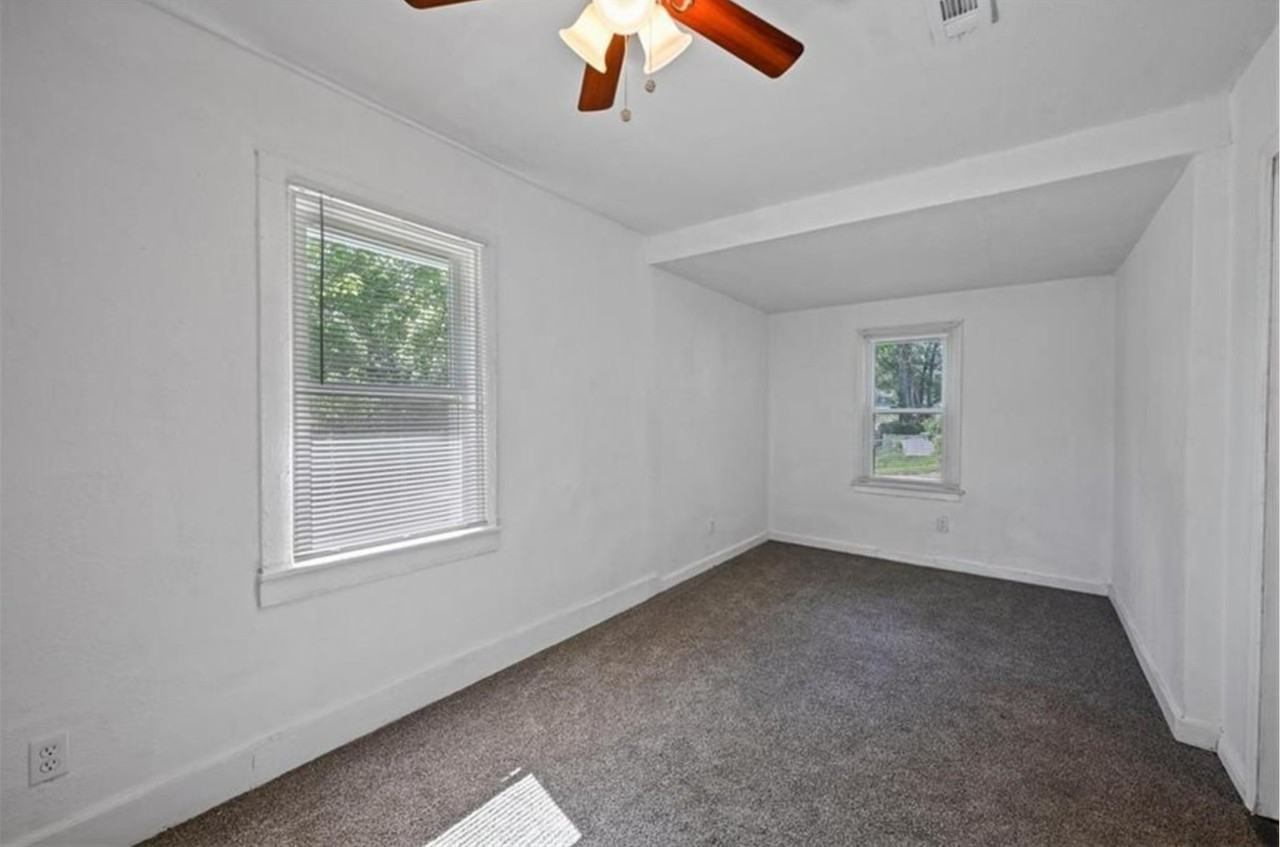 2917 E 61st St #1 - Photo 7 of 15