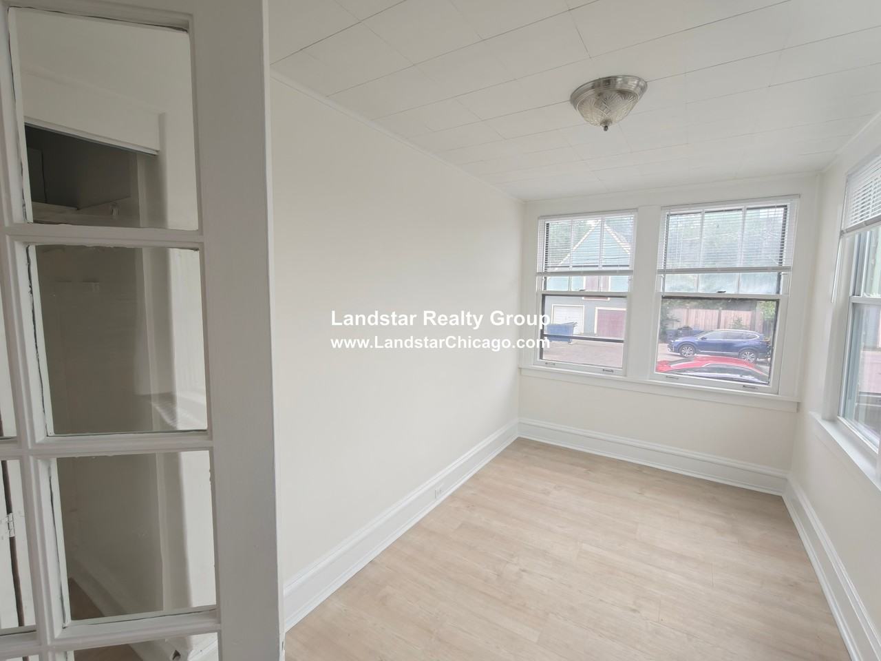 1233 Chicago Ave #11 - Photo 4 of 21