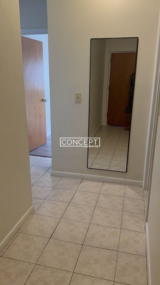 175 Adams St #13 - Photo 6 of 8