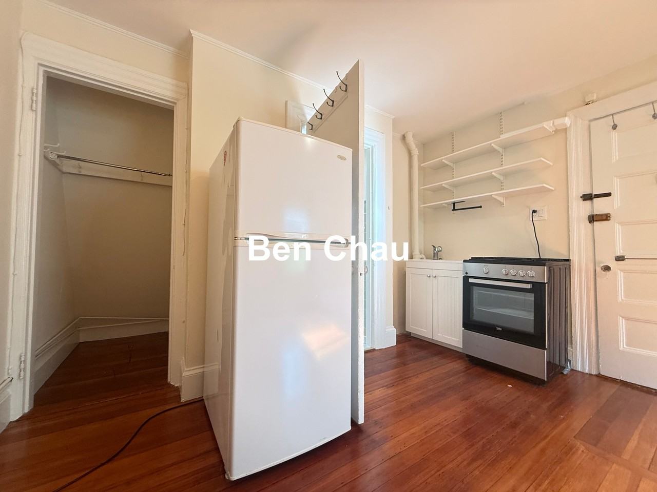 15 Prentiss St #2R - Photo 4 of 8