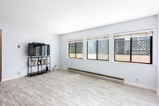 320 Peninsula Ave #120N - Photo 1 of 1