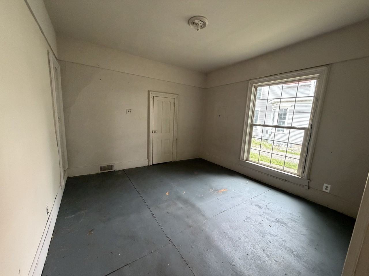 517 W Marion St #B - Photo 4 of 5