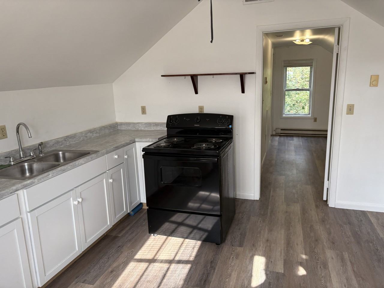 517 Bigler Ave #3 - Photo 6 of 8