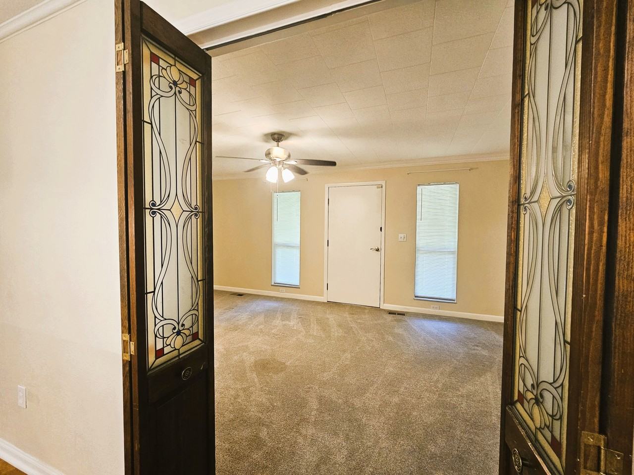 1101 N C St #1 - Photo 7 of 29