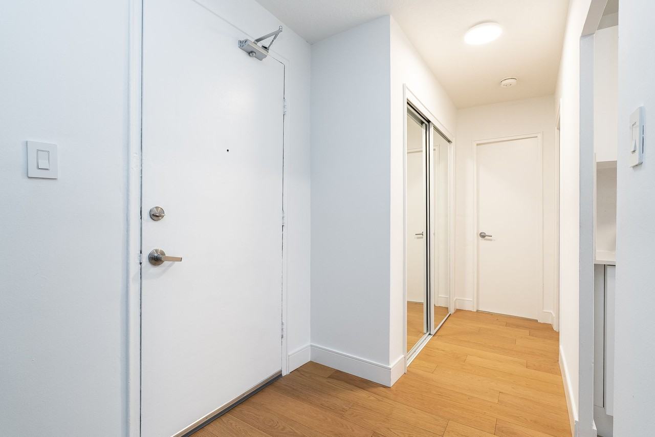 1420 Kingston Road - Photo 7 of 13