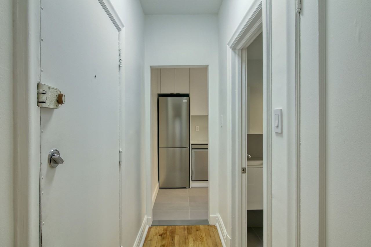 2060 Rue Du Fort — photo 2