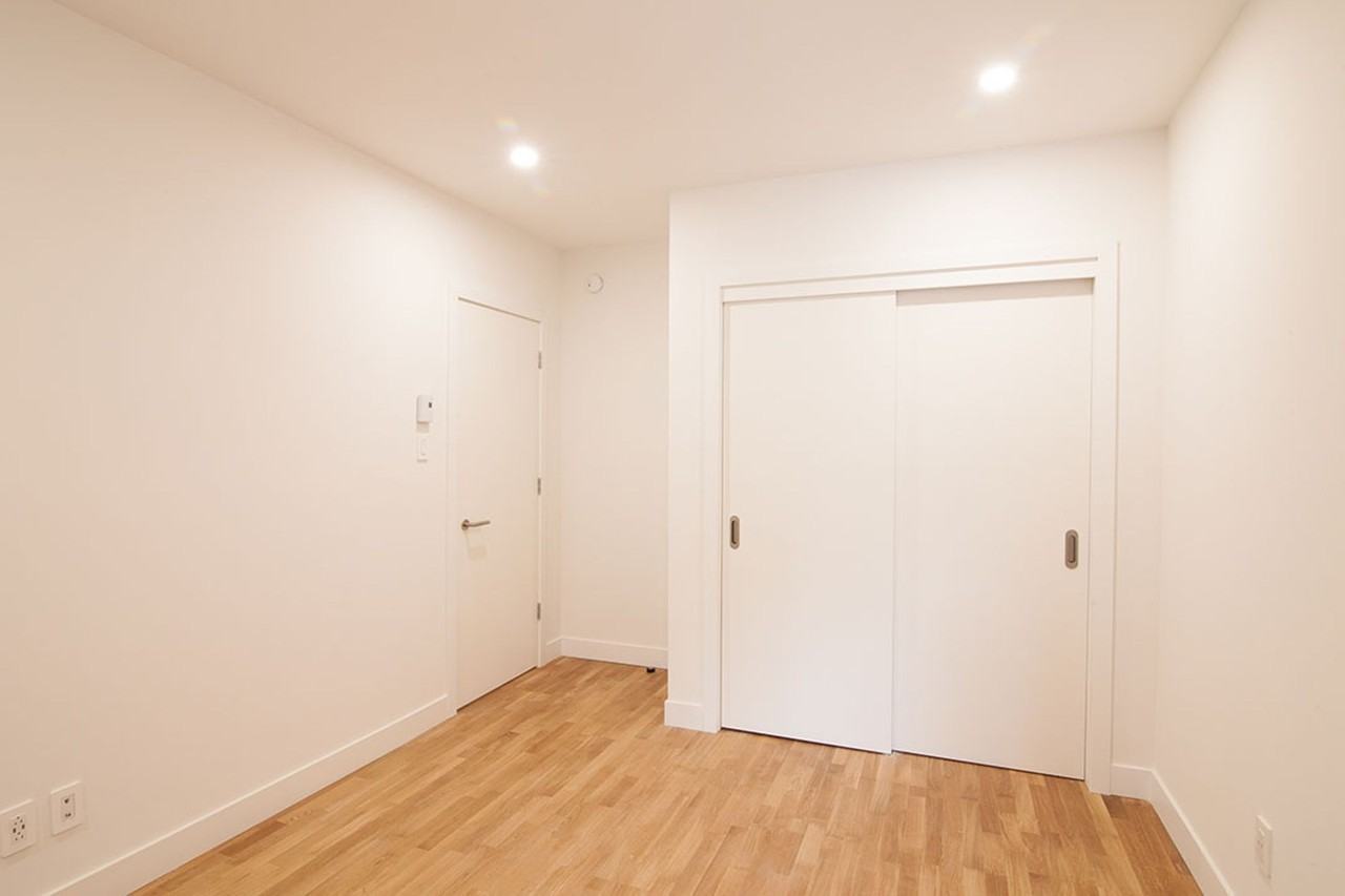 2060 Rue Du Fort — photo 3