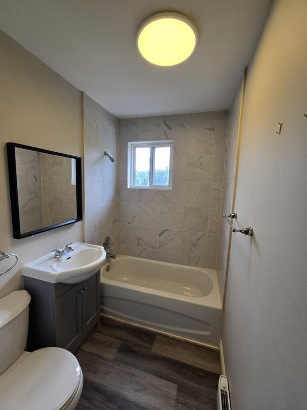342 Talbot St - Photo 7 of 10