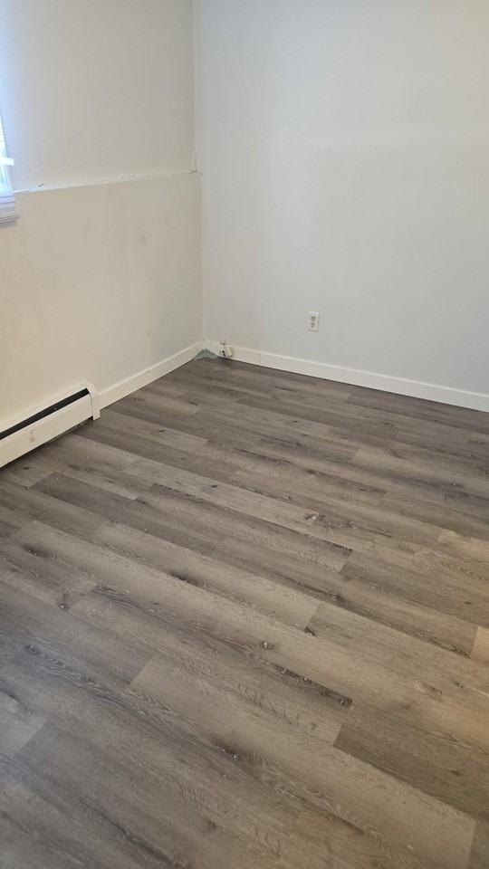 Chateau Fontaine at 10810 112 St w/1BDR &2BDR in Queen Mary Park - Photo 6 of 7