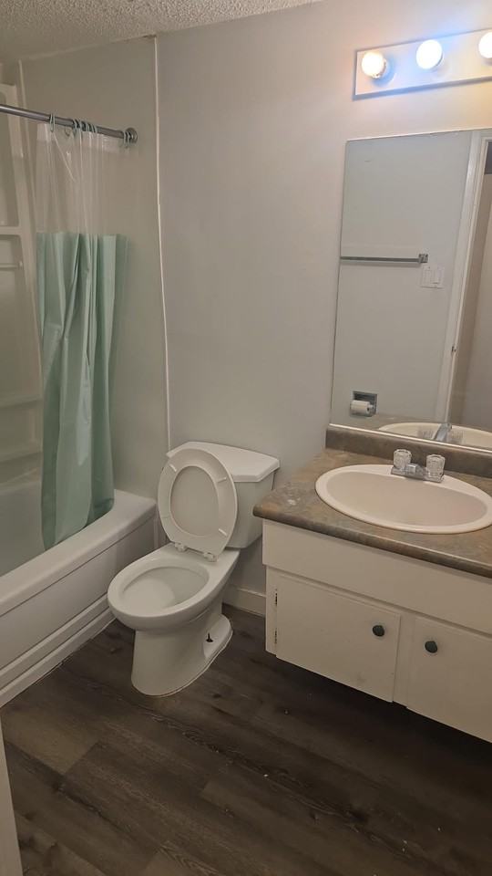 Chateau Fontaine at 10810 112 St w/1BDR &2BDR in Queen Mary Park - Photo 7 of 7