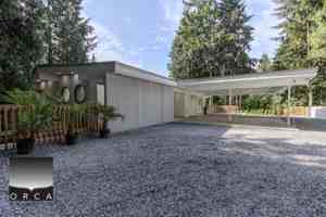 featured image of 1060 Highland Dr