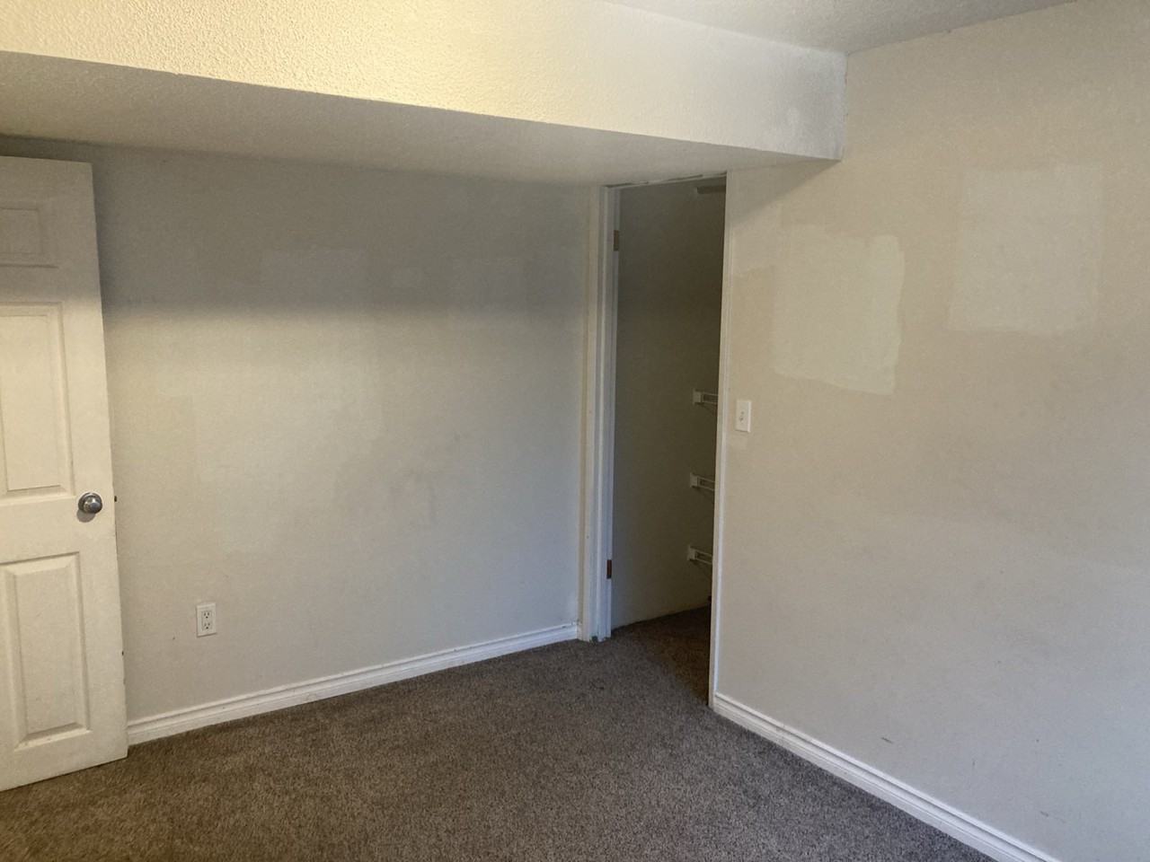 [ID#015] 2BR BSMT OF DUPLEX - Photo 7 of 14