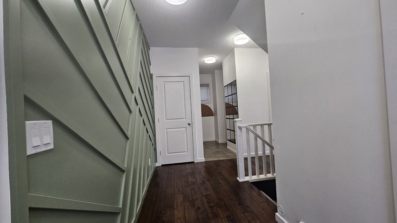 158 Masters Pt Se - Photo 4 of 30
