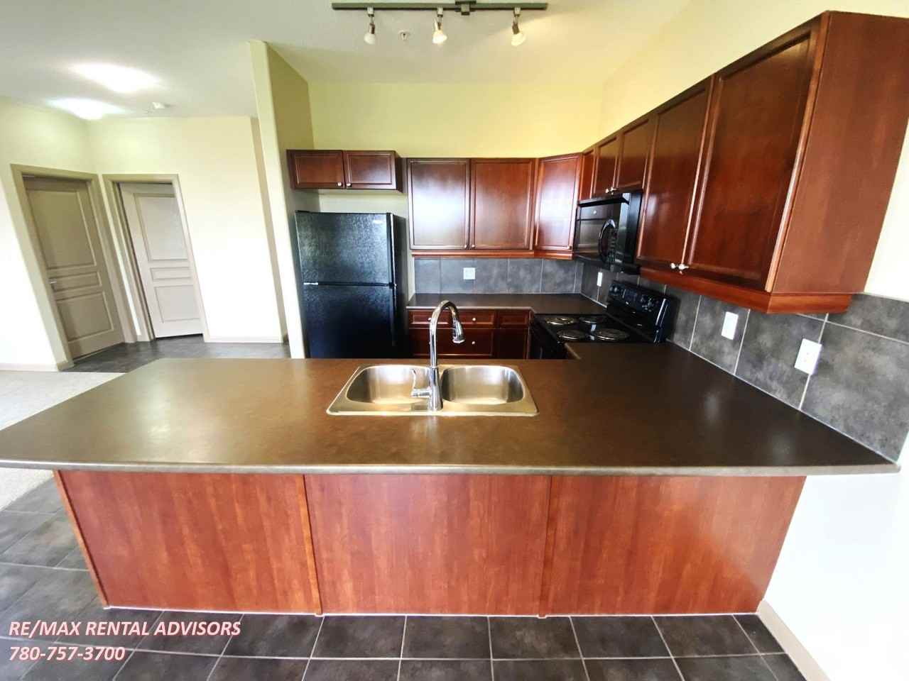 501 Palisades Way - Photo 5 of 29