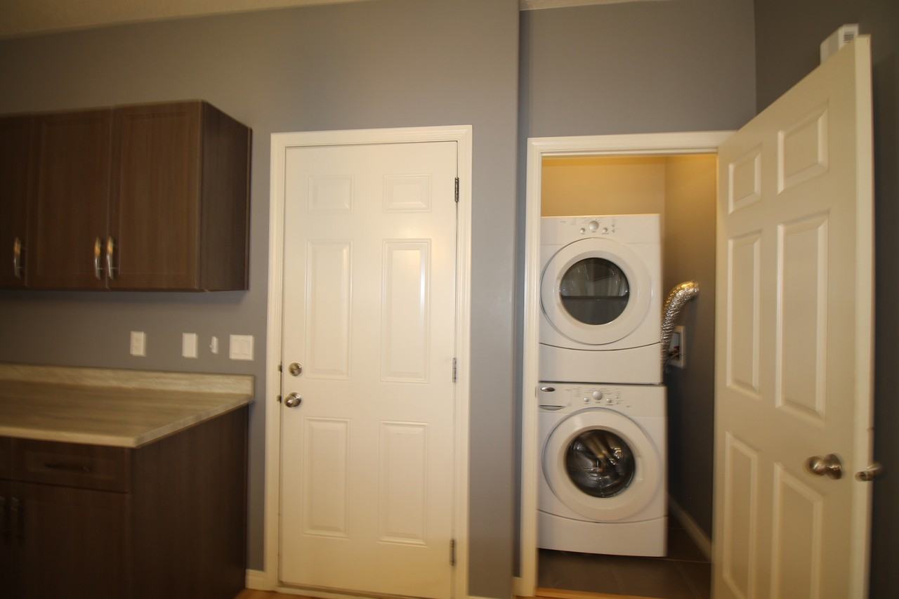 16119 141 St Nw - Photo 6 of 15