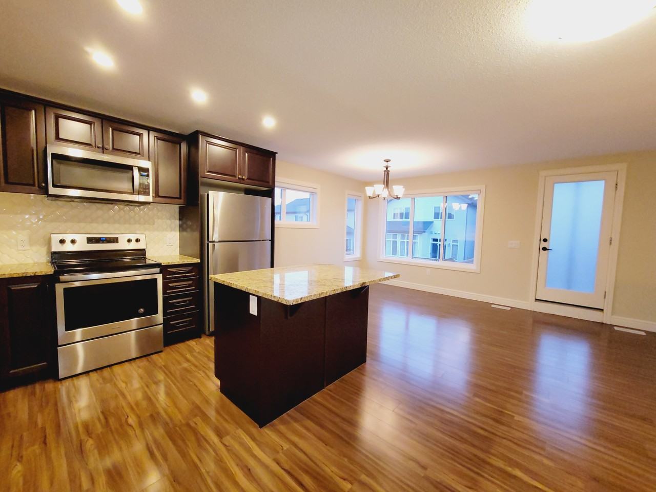 446 Allard Blvd Sw - Photo 6 of 20