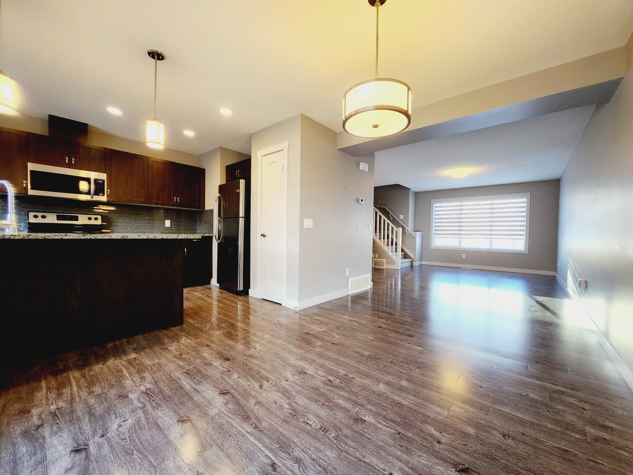 140 Youville Drive East Nw - Photo 5 of 15