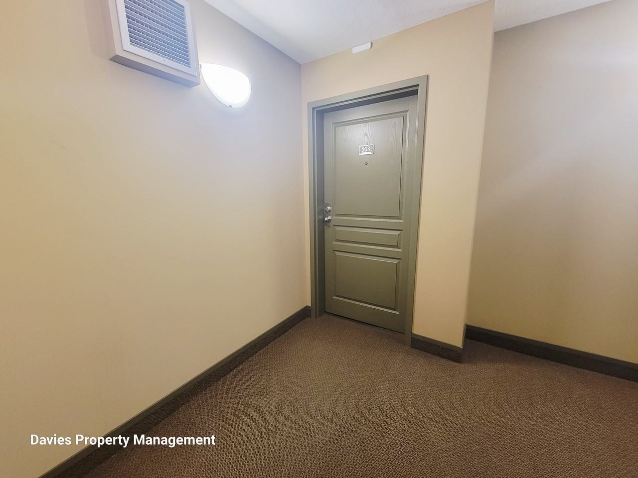 10319 111 St Nw - Photo 2 of 15