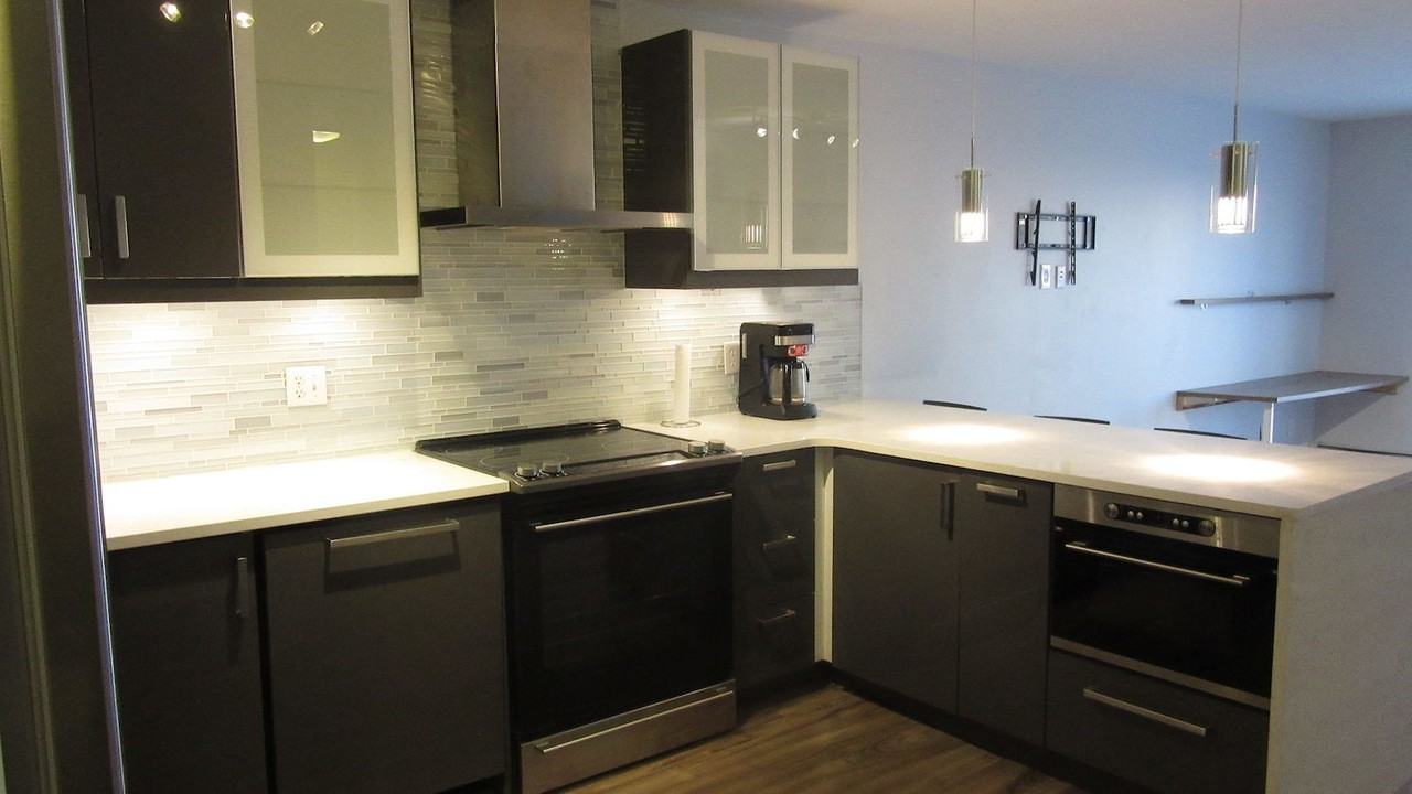 9525 162 Ave Nw - Photo 7 of 13
