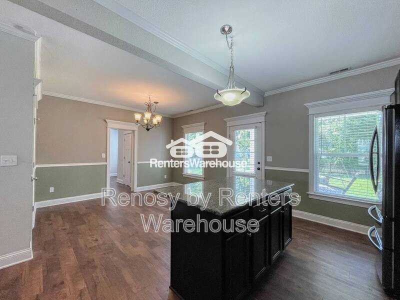 105 Bedford Pl - Photo 7 of 35