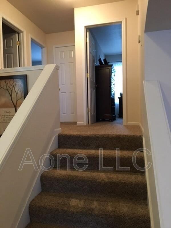 3413 Se - Photo 4 of 19