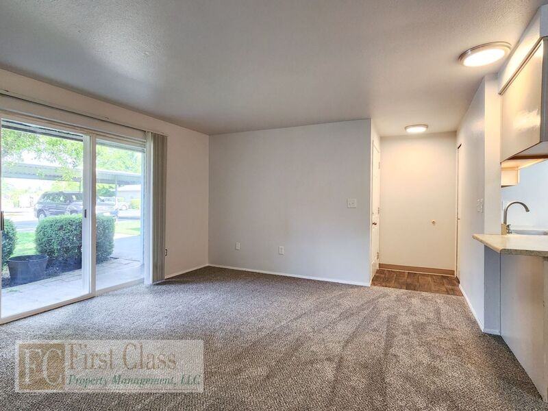 1215 Nw 183rd Ave #4 - Photo 4 of 17