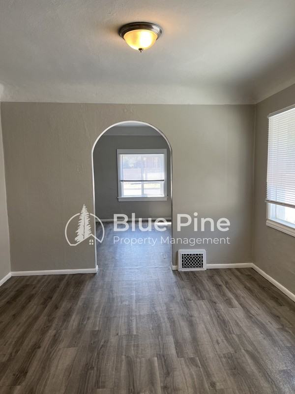 1136 S 2nd Ave #A - Photo 6 of 13