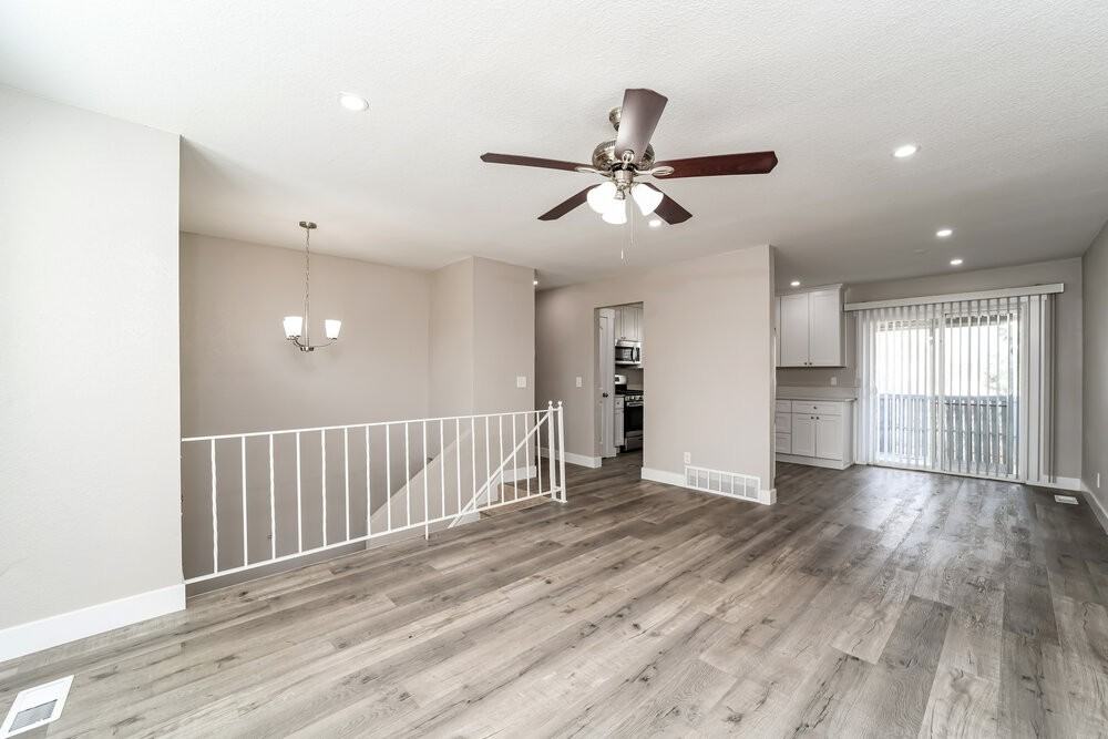 1580 W Bora Bora Dr - Photo 4 of 17