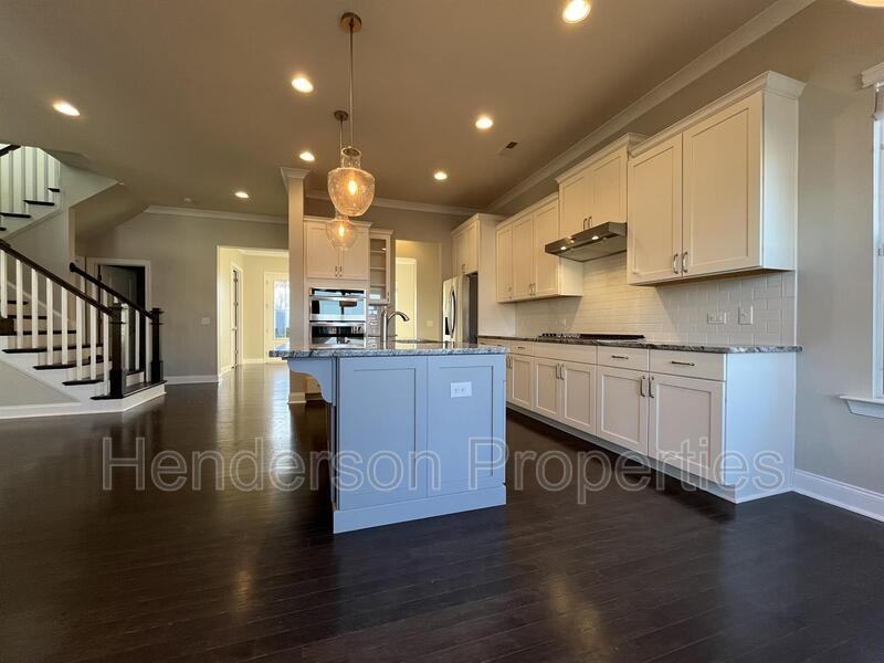 13505 Jacks Ln - Photo 4 of 35