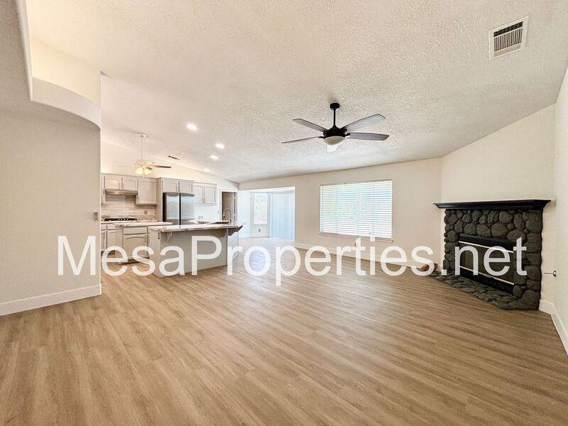 15185 Osceola Rd - Photo 7 of 30