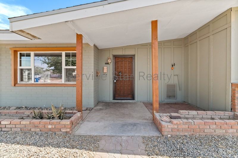 5939 W Orange Dr - Photo 3 of 29