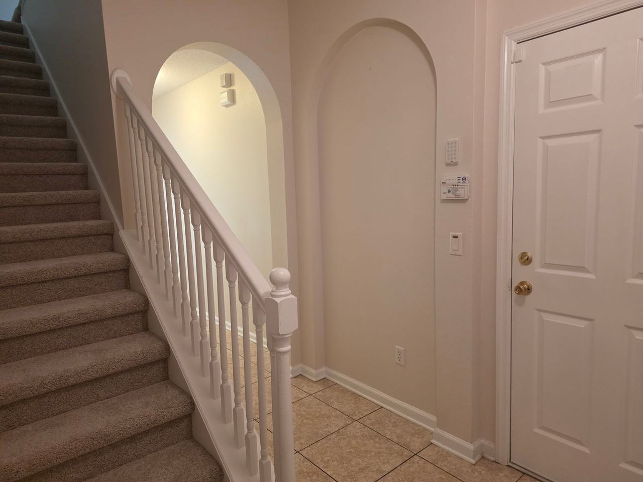 16661 Cedar Crest Dr - Photo 7 of 40