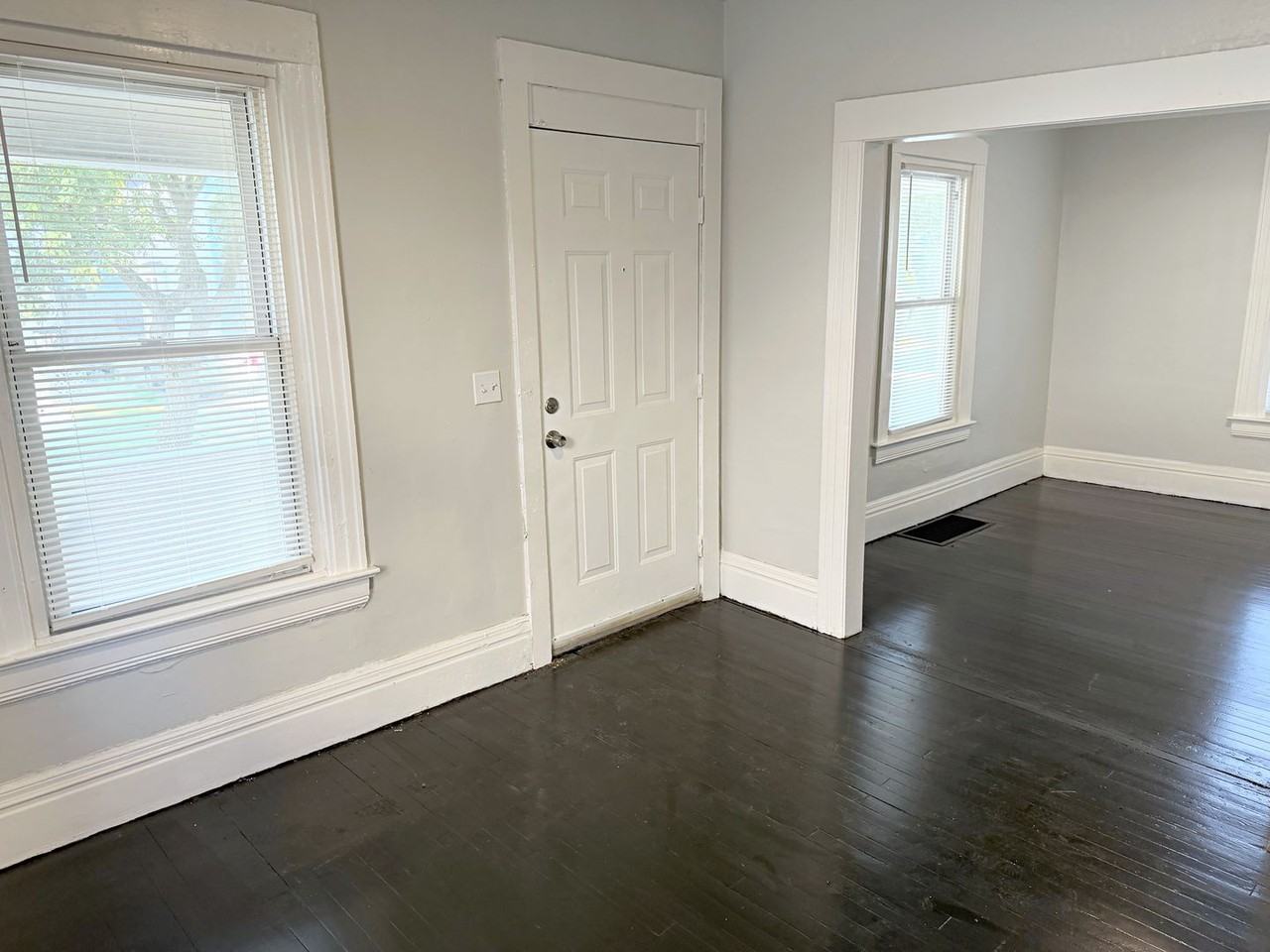 158 Mohawk St - Photo 3 of 10