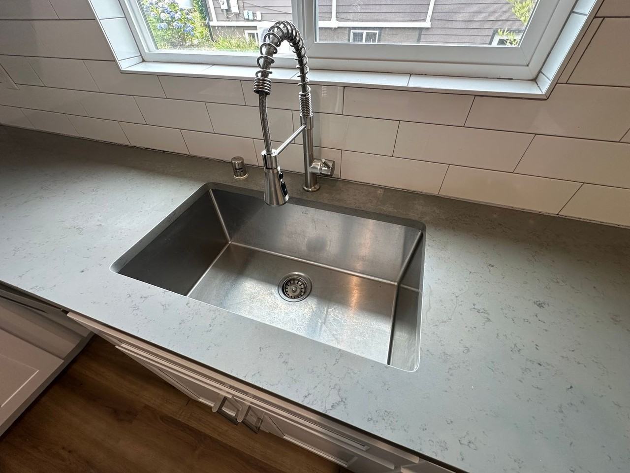 8313 S 19th St - Photo 5 of 28