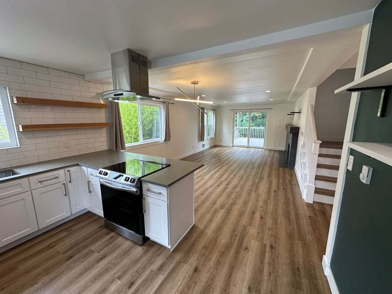 8313 S 19th St - Photo 6 of 28