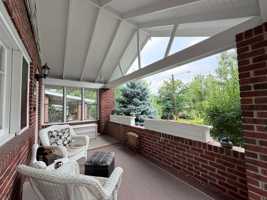 featured image of 631 Jackson St