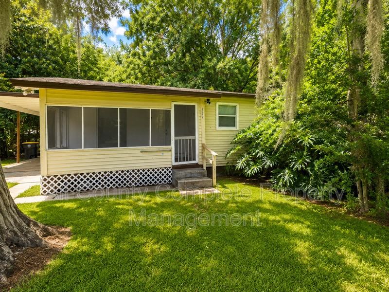 9348 Culpeper Ave - Photo 2 of 21