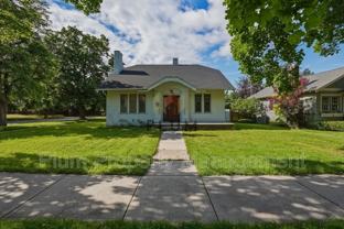 541 E Beckwith Ave - Photo 1 of 1
