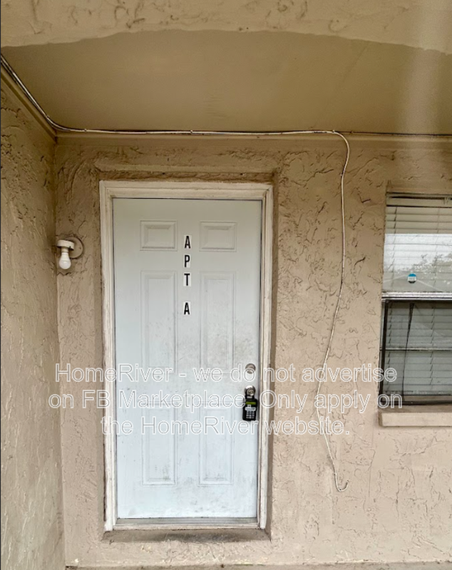 1207 E 108th Ave #A - Photo 2 of 18