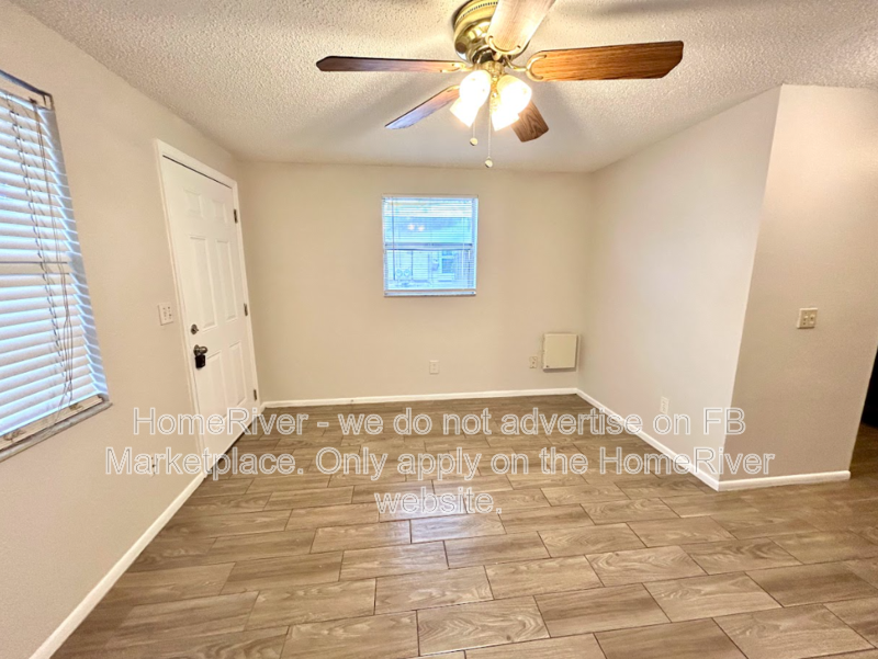 1207 E 108th Ave #A - Photo 5 of 18