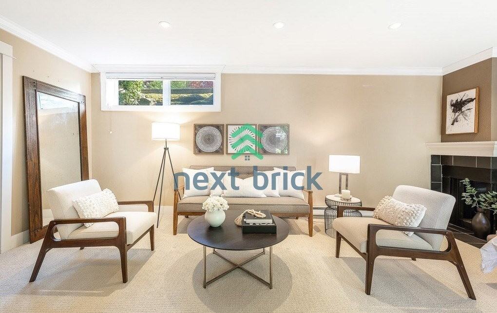 337 2nd Ave S #102 - Photo 3 of 17