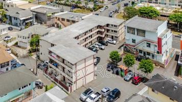 featured image of 1438 Liliha St #111