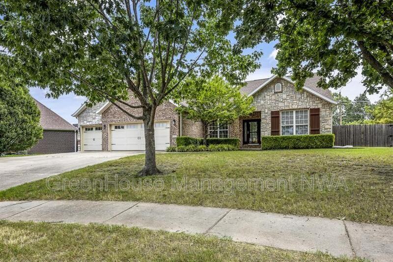 4003 Sw Hawthorne Pl #4003HAW - Photo 2 of 33